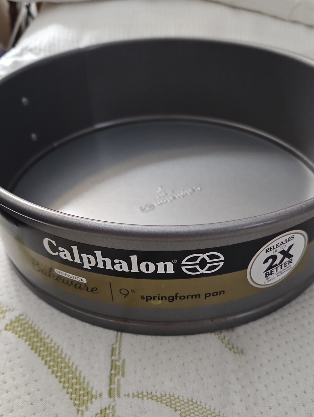 Calphalon 9” Nonstick Carbon Steel Springform Cake Pan